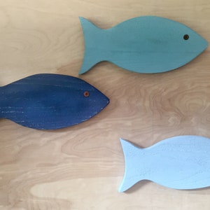 Rustic wooden fish, Wooden Rustic Fish, Painted String of Fish Wall decor, fishing gifts for men, beach house decor, lake house decor image 5