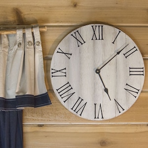 Rustic Farmhouse Decor Wall Clock, Large Wood Wall Clock, Wall Clock Large, Rustic Home Decor immagine 6