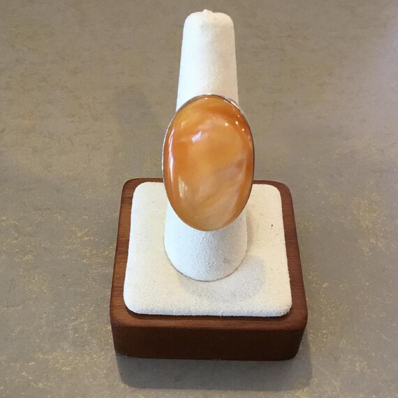 Make a Statement! Vintage Silver Tone Ring with L… - image 2