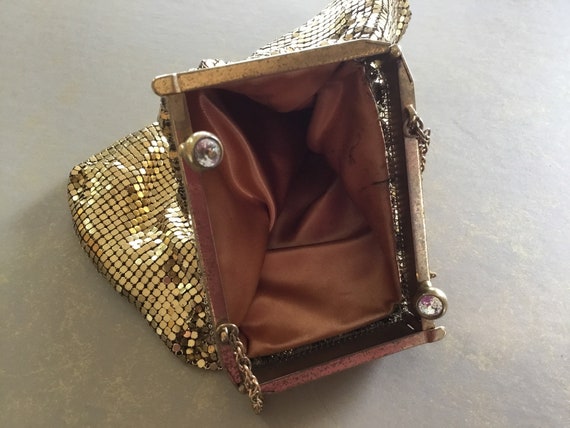 Old Hollywood Glamour! Unusual Vintage Gold Mesh Hinged