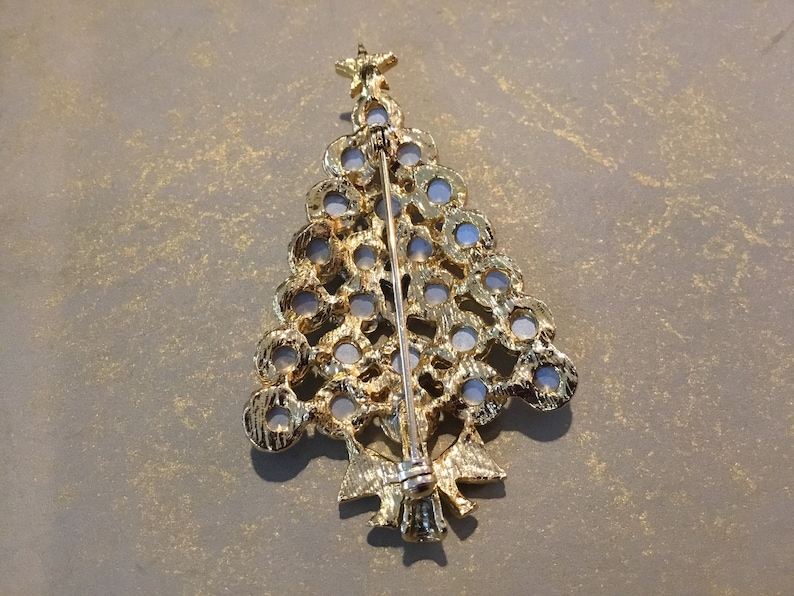 Clear and Green Rhinestone Ornaments Gold Star Topper Sparkling Vintage Gold Tone Christmas Tree Brooch With Red /& Red Rhinestone Bow