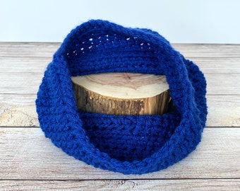 Crocheted Dog Scarf. Royal Blue. Dog Bandanna. Accessories for Dogs. Infinity Scarf.