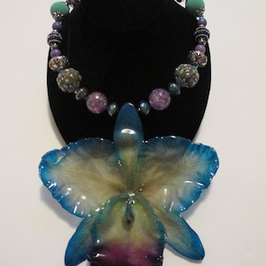 Large Cattleya Orchid Necklace with Agate and Resin Beads