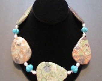 Collar Jasper con perlas de agua dulce, turquesa y cristal