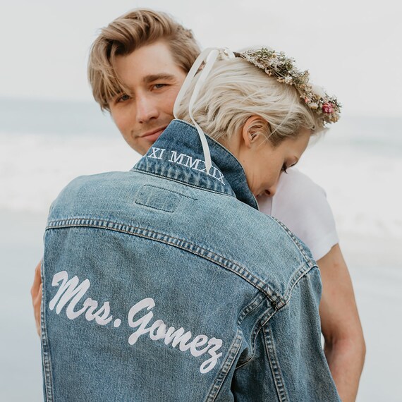 popped collar denim jacket