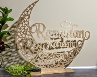 Freestanding Ramadan Mubarak moon sign Ramadan Kareem Sign Blessed Ramadan wall sign Moon Eid Mubarak Islamic gifts Islamic moon wooden sign