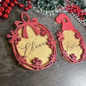 Benutzerdefinierte Weihnachtskugel Strumpfanhänger Weihnachtsschmuck Baumschmuck Personalisierte Holzverzierung Weihnachtsbaumdekore Weihnachtsschmuck