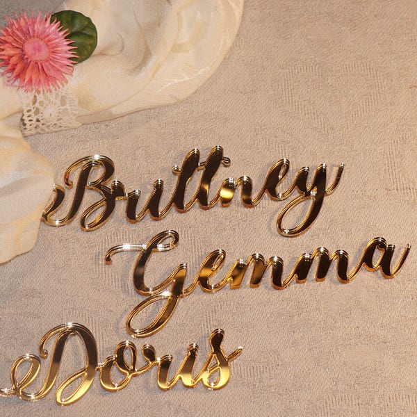 Laser cut names Wedding Place Cards Gold Mirror Plate Names Acrylic Wedding Place Card Wedding Decor Table Place Setting Event Decoration