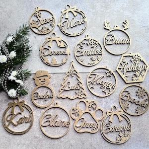 Addobbi natalizi Palline personalizzate Nomi tagliati al laser Palline per albero di Natale personalizzate Decorazioni per albero di Natale Ornamento personalizzato NATALE