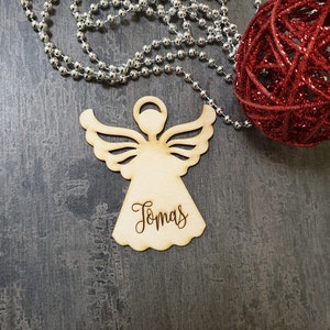 ANGELO DI NATALE con incisione Palline di Natale personalizzate, ciondoli angelo personalizzati, segnaposto angelo in legno, Angelo di Natale in legno con nome