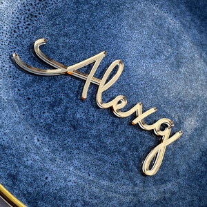 Marque-places miroir dorés, acryliques découpés au laser, panneaux nominatifs, marque-places de wdding, signes pour un dîner, marque-places, cartes lisibles pour mariage