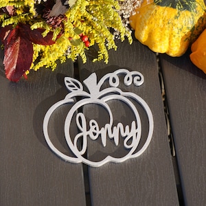 Thanksgiving table decor thanksgiving decorations ideas thanksgiving place cards pumpkin place cards Thanksgiving Table Settings image 9