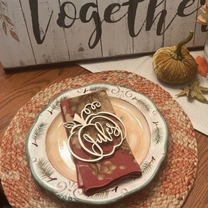 Thanksgiving table decor thanksgiving decorations ideas thanksgiving place cards pumpkin place cards Thanksgiving Table Settings