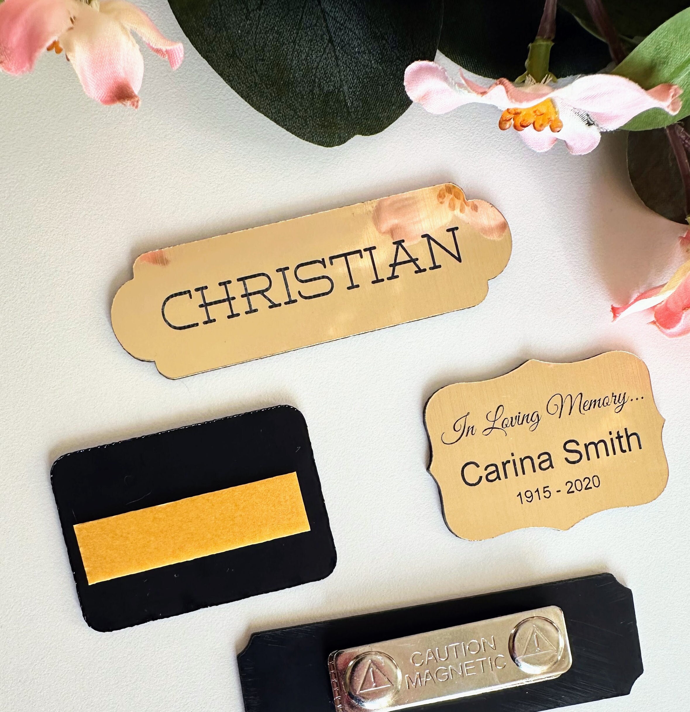 咔*王様 TROPHYCLOTHING トリプルネームサイン入りベスト　新品未使 Engraved Label Custom Badge Trophy Label Personalized Engraved
