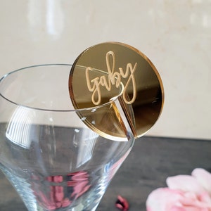 Décors en verre, cartes pour sièges d'invités, marqueur de verre personnalisé, décoration en verre de mariage, numéro de table, noms de lieux personnalisés, cercles, cartes de lieu de mariage