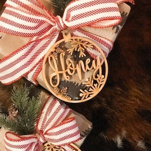 Wood bauble custom First Christmas bauble personalized Custom bauble laser cut names CHRISTMAS gift tags Personalized Christmas Ornament