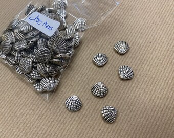 100 Sea shell charms, small metal alloy pendant