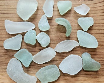 Gran botella de Coca-Cola de espuma de mar gruesa y cristal marino