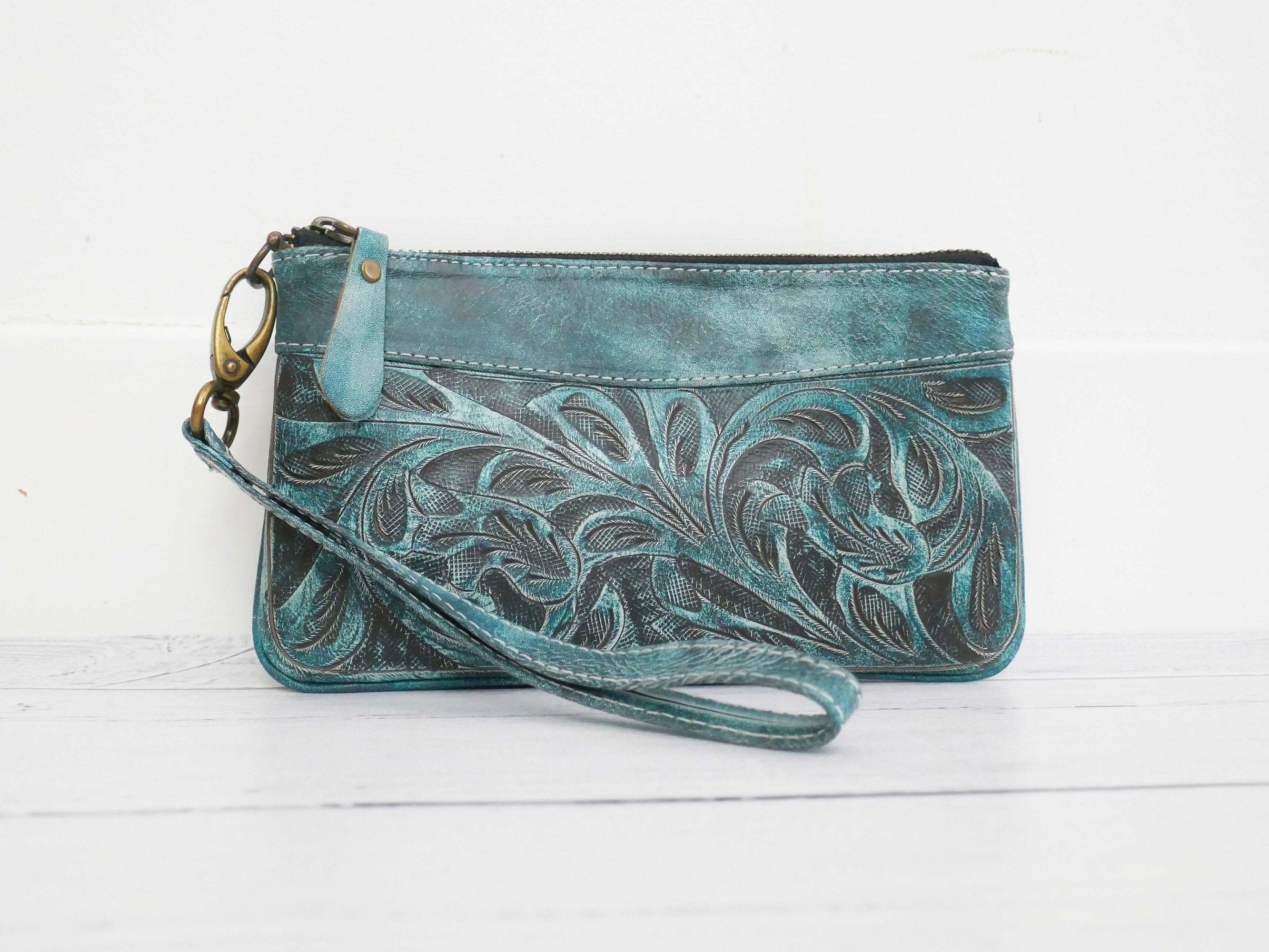 Embossed Floral Leather Makeup Bag: Leather Cosmetic Pouch