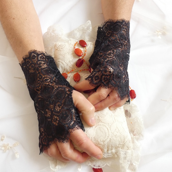 Gants en dentelle noire sans doigts | Gants courts en dentelle