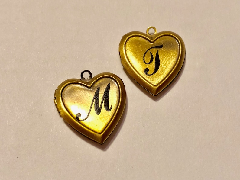 Personalized Monogram A THRU Z Gold Plated Heart 20mm diameter PHOTO Locket on gold plated Chain 16 Necklace Choose your letter.
