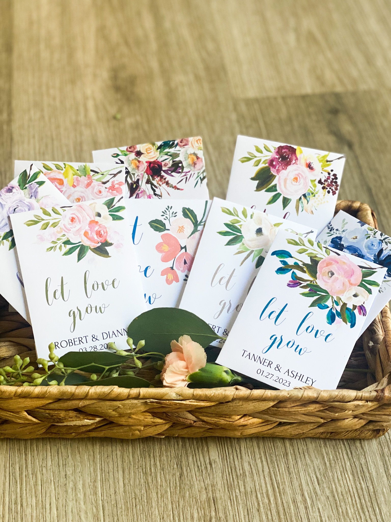 Let Love Grow- Custom Seed Wedding Favors Personalized SEALED with SEEDS INCLUDED, Wedding Favors, Elegant Wedding Favors, Florals, Favors