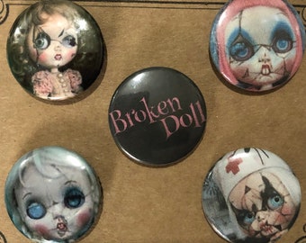 Set of 5 Handmade  1” metal button badges, blythe doll ’broken doll’ theme