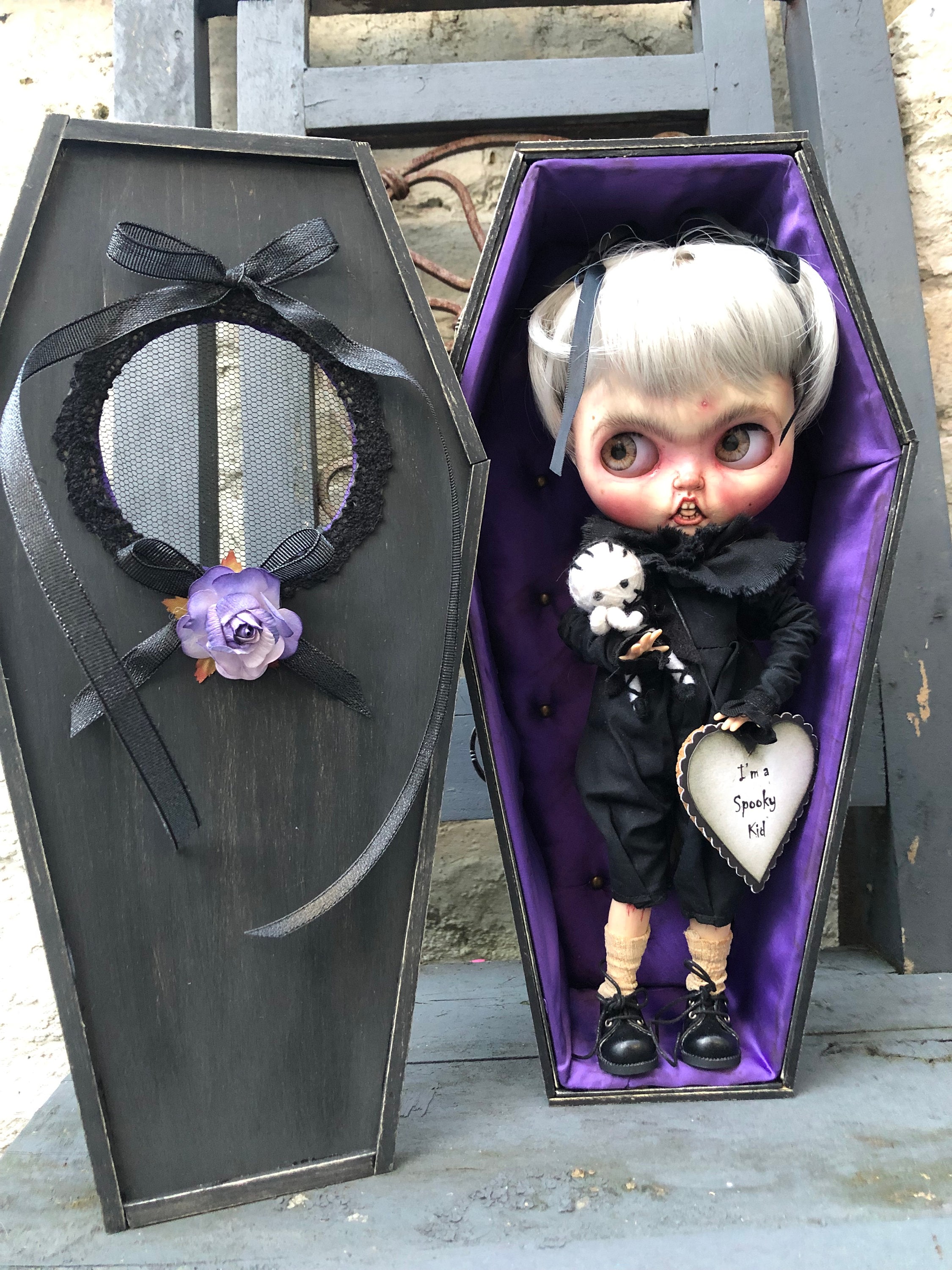 Goth DIY: Coffin Purse - NO Cardboard!
