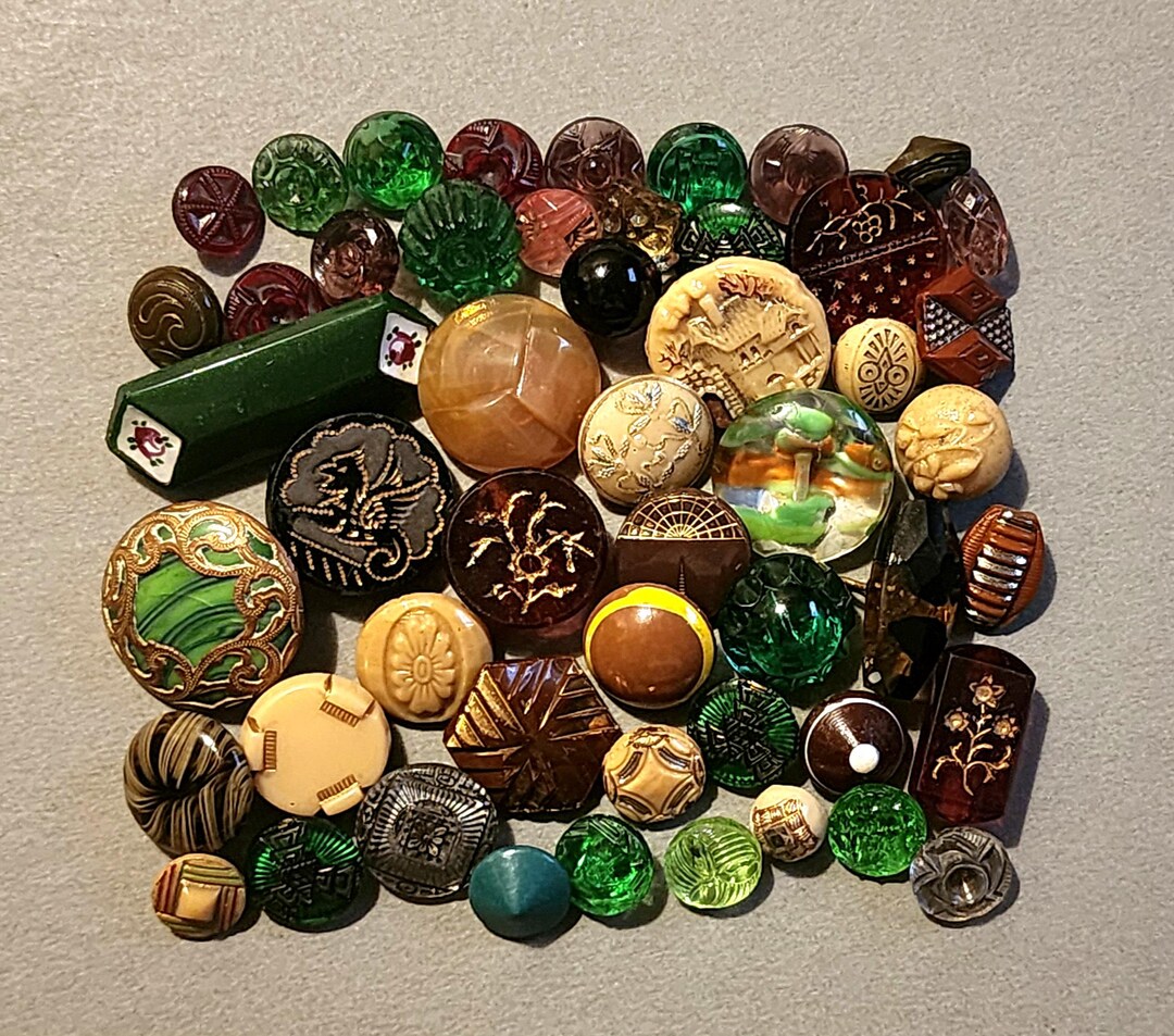 LG Lot of Antique 19th C. Victorian Brown & Green Glass Charm String ...