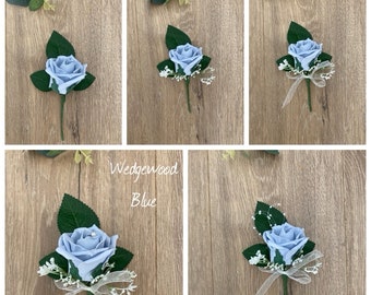 Buttonholes, boutonnières, wedding buttonholes wedgewood blue, wedding groom blue corsage, rose and gypsophila wedding buttonholes