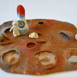 Space Moon Martian Landing Spaceship Rocket Alien Planet Spaceman Astronaut Playmat Playscape Montessori Waldorf Play Gift Toy Kids Play