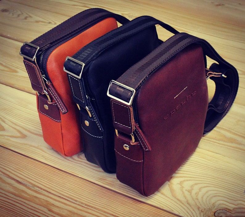 Small shoulder bag Black shoulder bag Men leather accessories Tiny zipper bag Tiny messenger bag Crossbody bag UTAH small black leather bag