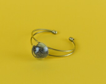 BUBBLE ARMBAND "Olivijn", KOPER ARMBAND met kleine glazen fles, natuurlijk zand met olivijn kristallen van Reunion Island