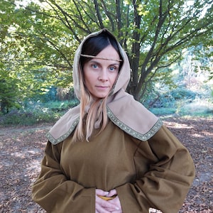LAST remaining pieces - Medieval pilgrim black wool cape hood LARP fantasy one size