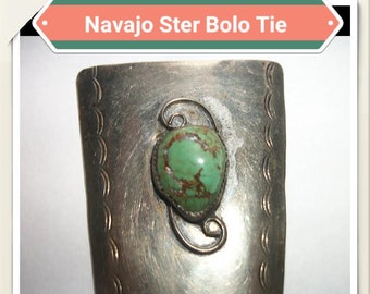 Vintage Navajo King's Manassa, Old Pawn Unsigned Silver and Green Turquoise Cabochon Bolo 1940's