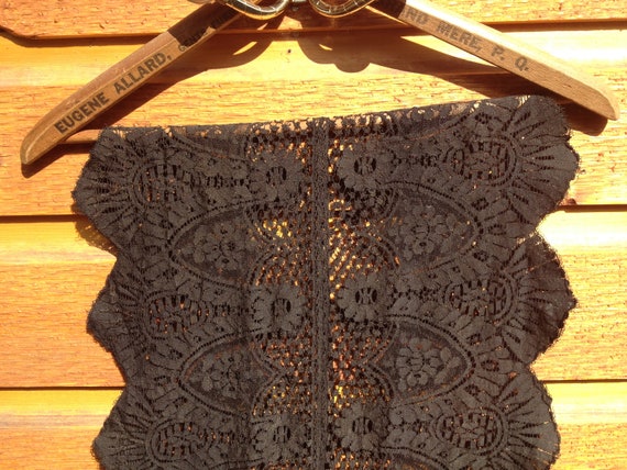 Authentic Mourning Shawl Victorian, Black Chantil… - image 3