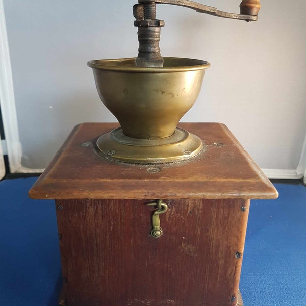 Antique 19th Century Wood and Brass Snuffbox Style Coffee Grinder Mill