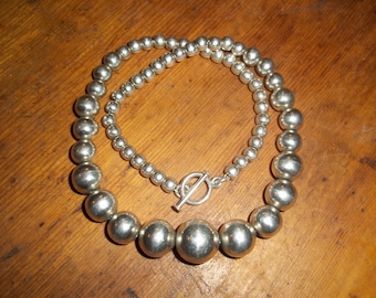 Vintage 925 Sterling Silver Graduated Bead Necklace, Toggle Clasp