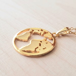 Collier pendentif globe terrestre - cadeau bijoux femme