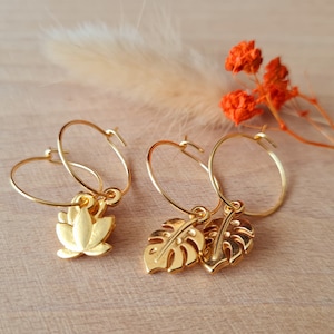 Mini-Creolen im tropischen Look – Monstera-Blatt – Lotusblume – Damen-Schmuckgeschenk