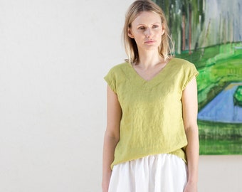 Linen tank top in V neck / Linen top / Washed linen top / Linen blouse / Linen shirt