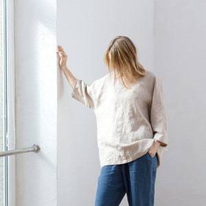 Washed linen tunic /V neck linen top / Linen kimono