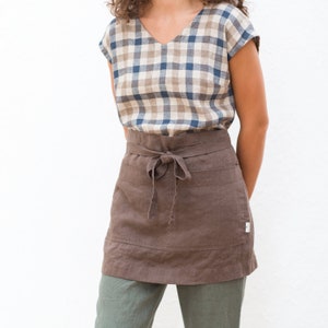 Linen cafe apron / Linen apron / Handmade linen cafe apron / Short linen apron / Linen apron available in 40 colors