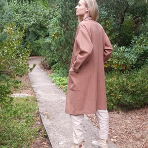 Linen coat in heavy linen fabric, Linen coat with deep pockets, Linen jacket image 2