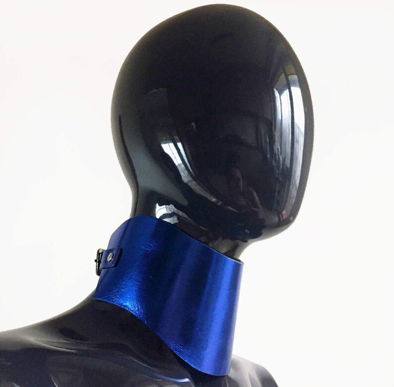 Leather posture collar Wide collar Choker Blue mirrored leather Fetish collar Bdsm day collar bdsm collar discreet bondage submissive collar