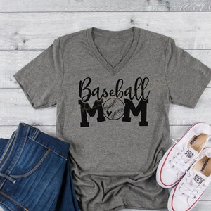 Maman de Baseball Shirt, Triblend tee couleur options, T-shirt maman de Baseball, Baseball chemises pour les femmes, Fan de Baseball, Baseball T shirts image 1
