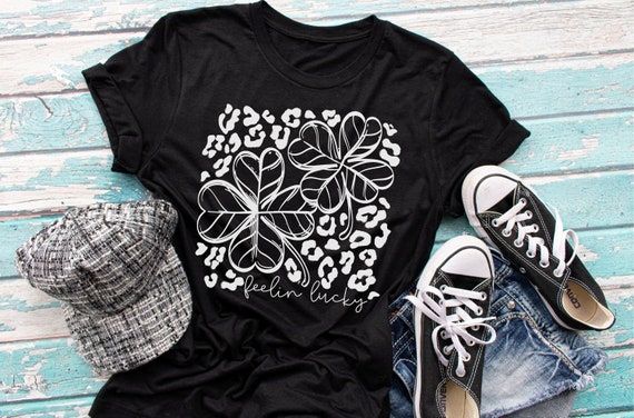 SALE!!  Feelin Lucky tee,  Womens Unisex St Pattys Day tee, Green tee, Four leaf clover, Lucky Tee, St Pattys day party tee