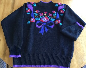 Iconic 1980’s Vintage Ladies Sweater