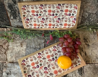 Mango wood countryside serving trays, Autumn leaves, acorns and toadstools