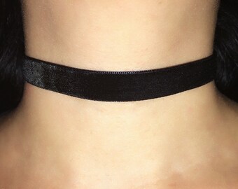 small black velvet choker, thin Choker, velvet Choker, statement Choker, black choker, choker, small choker, festival jewelry